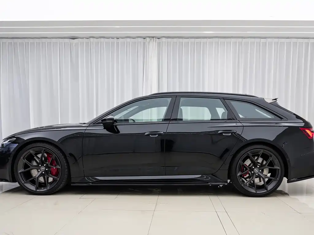 Audi RS 6 2022 RS 6 4.0T Avant