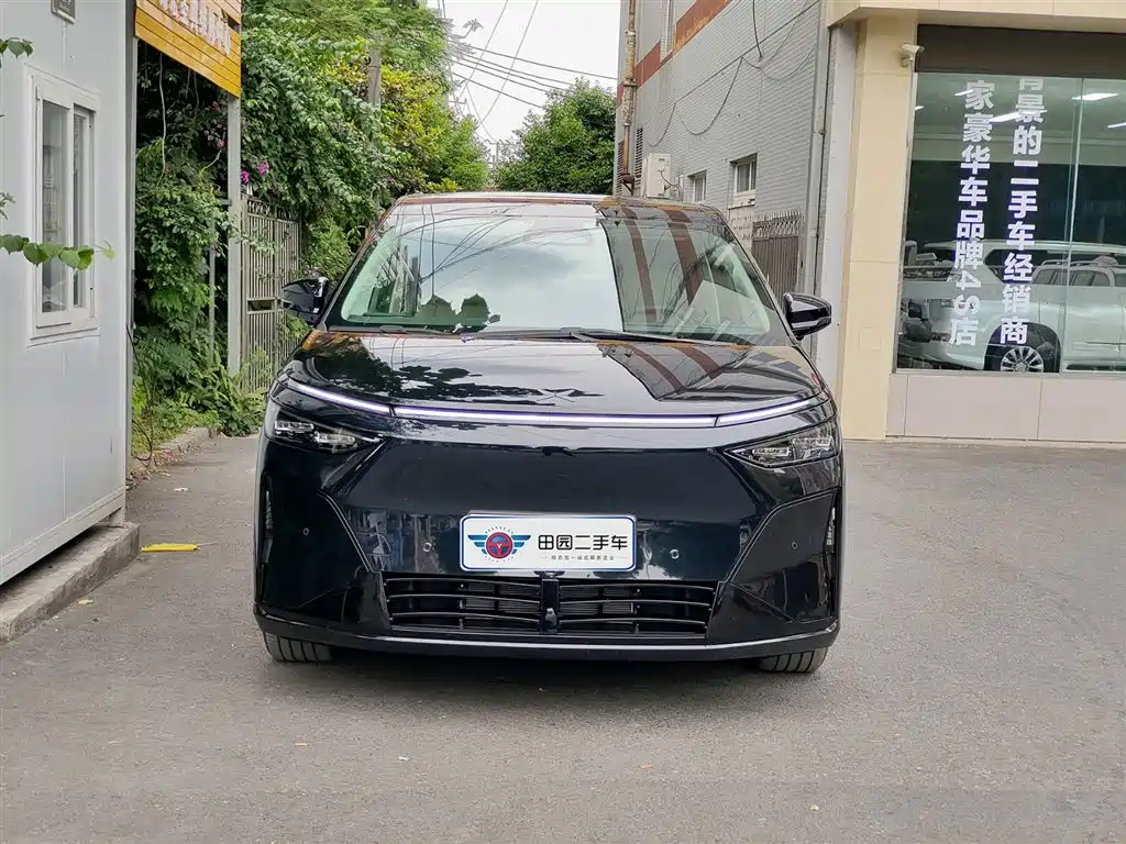 Xpeng X9 2026 650 UltraSE