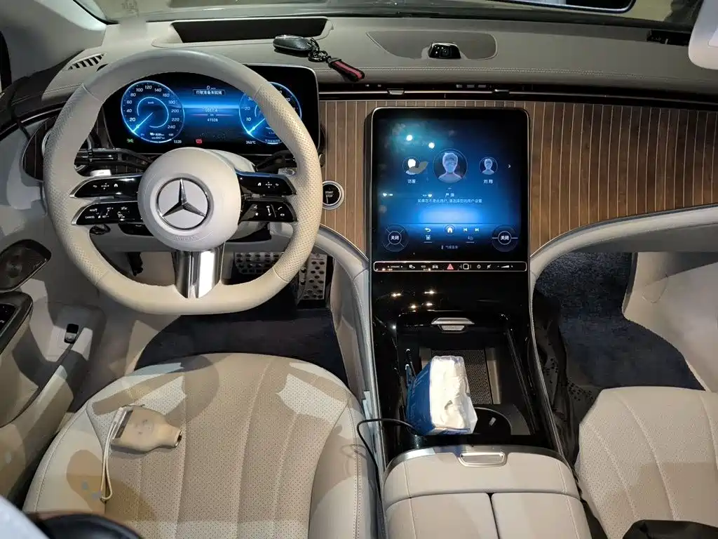 Mercedes-Benz EQE — миниатюра 10