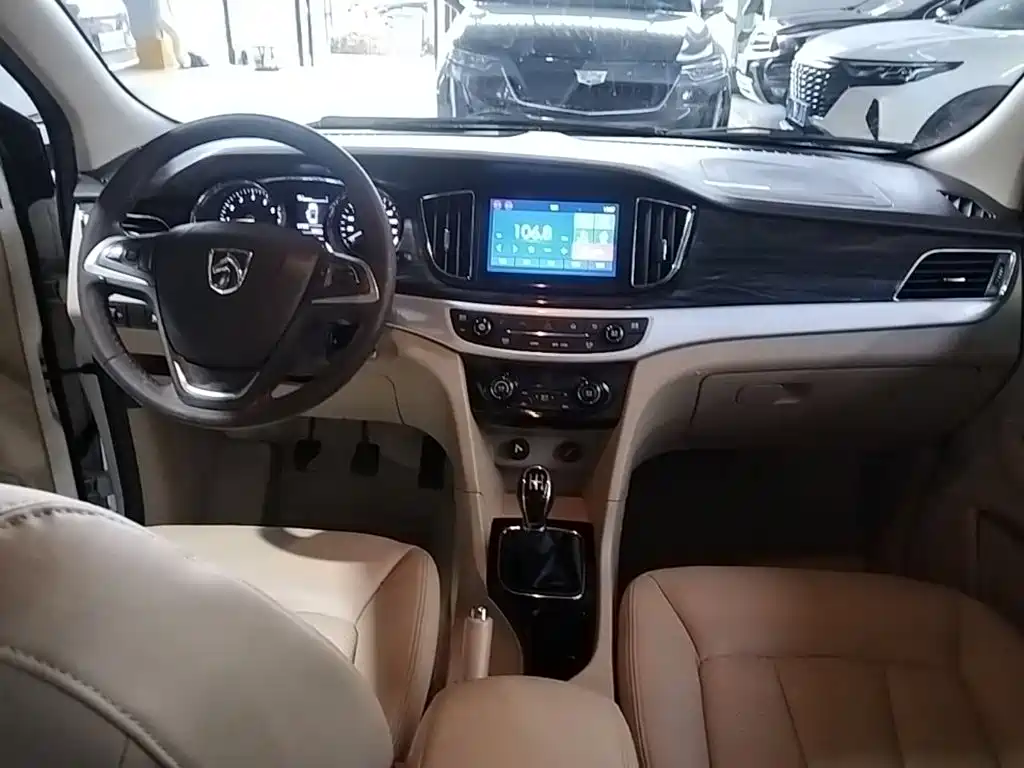 Baojun 730 — миниатюра 10