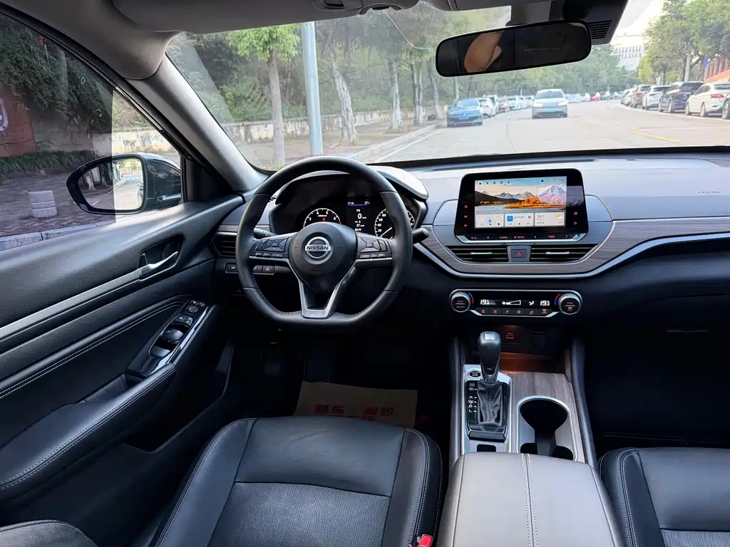 Nissan Teana — миниатюра 9