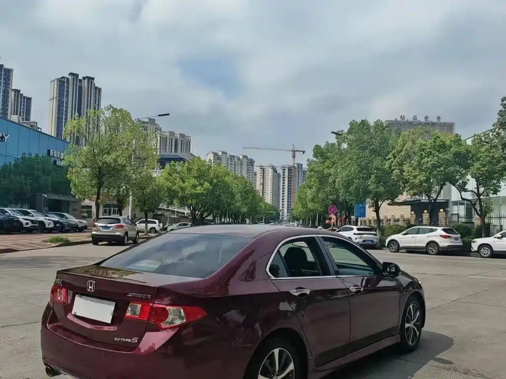 Honda Spirior — миниатюра 9
