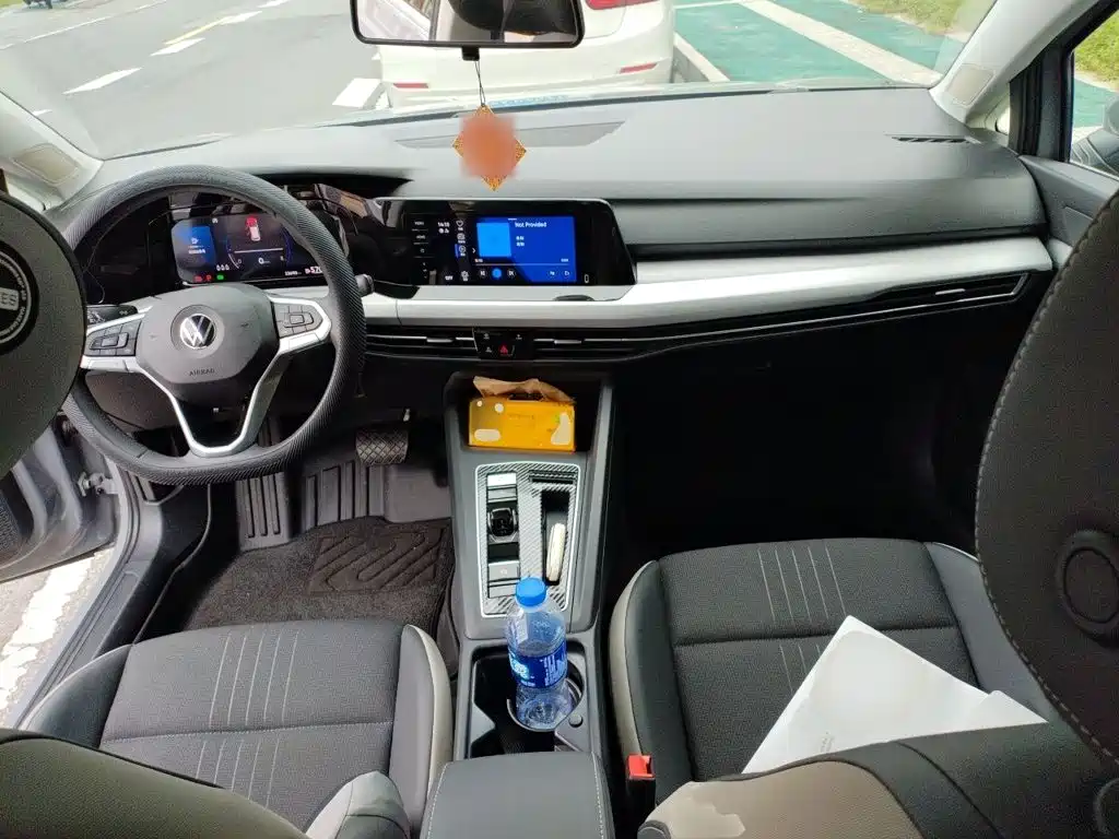 Volkswagen Golf — миниатюра 10