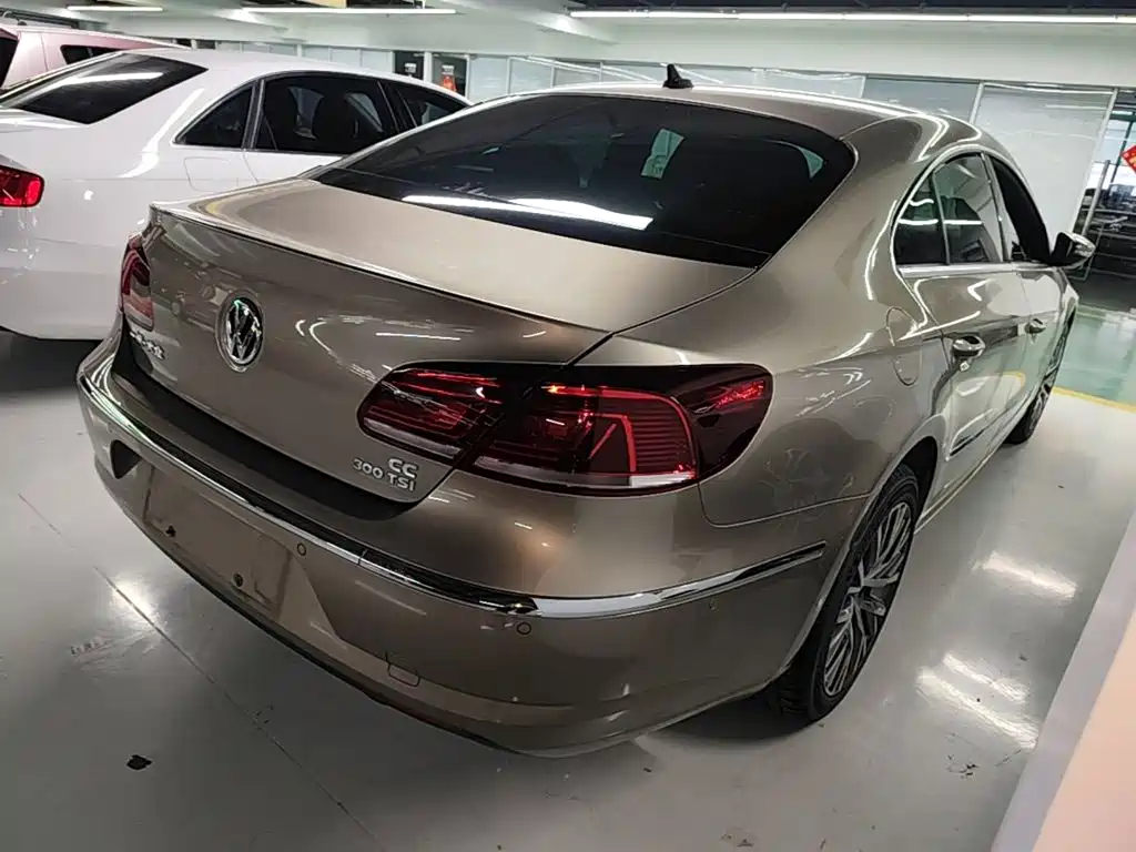 Volkswagen CC — миниатюра 7