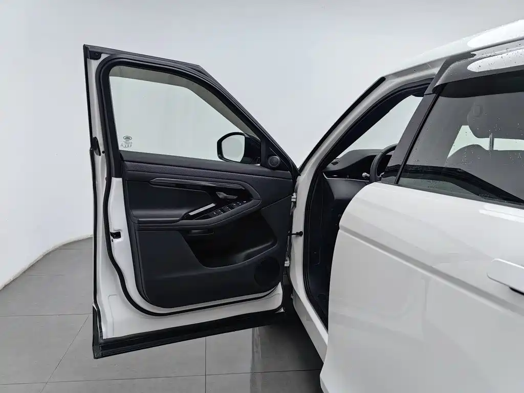 Land Rover Evoque — миниатюра 8