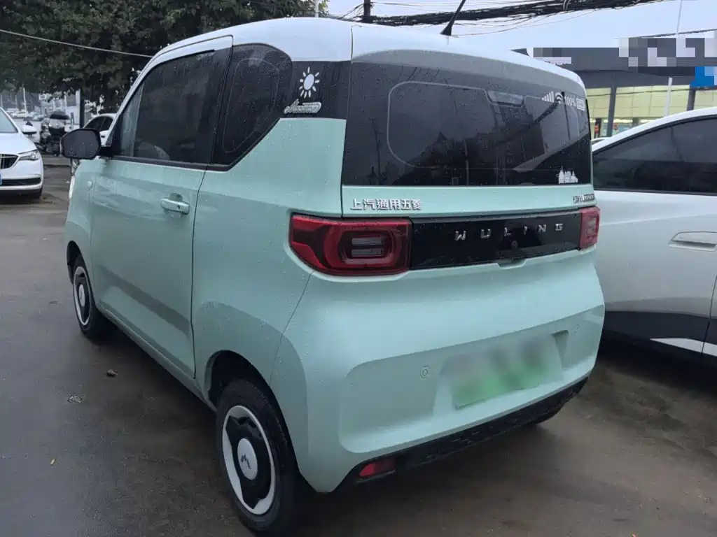Wuling MINIEV — миниатюра 10
