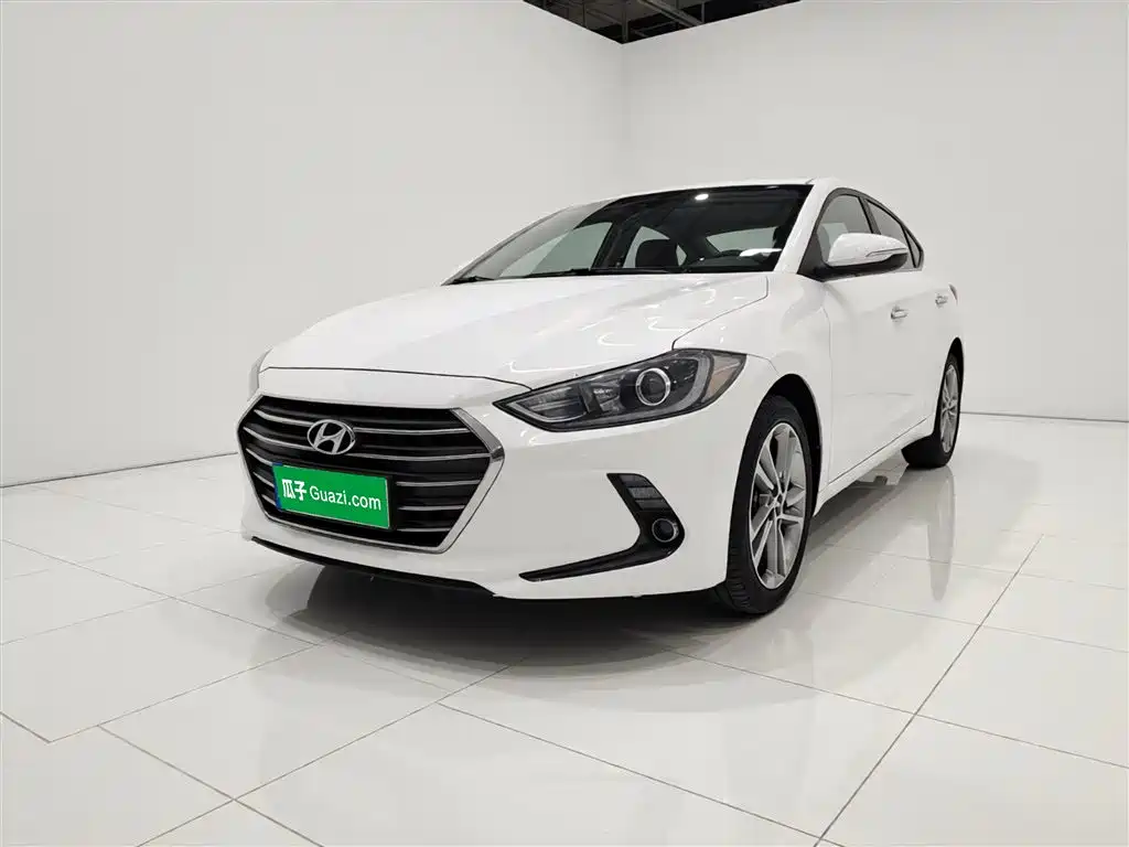 Hyundai Elantra 2018
