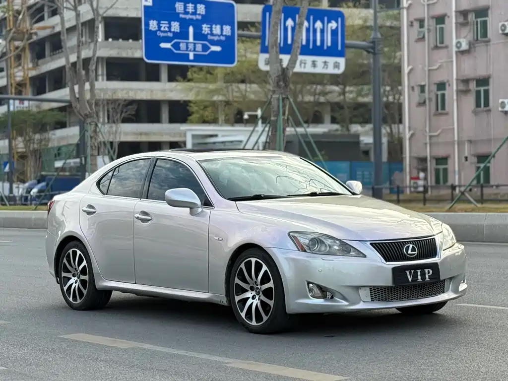 Lexus IS 2007 300