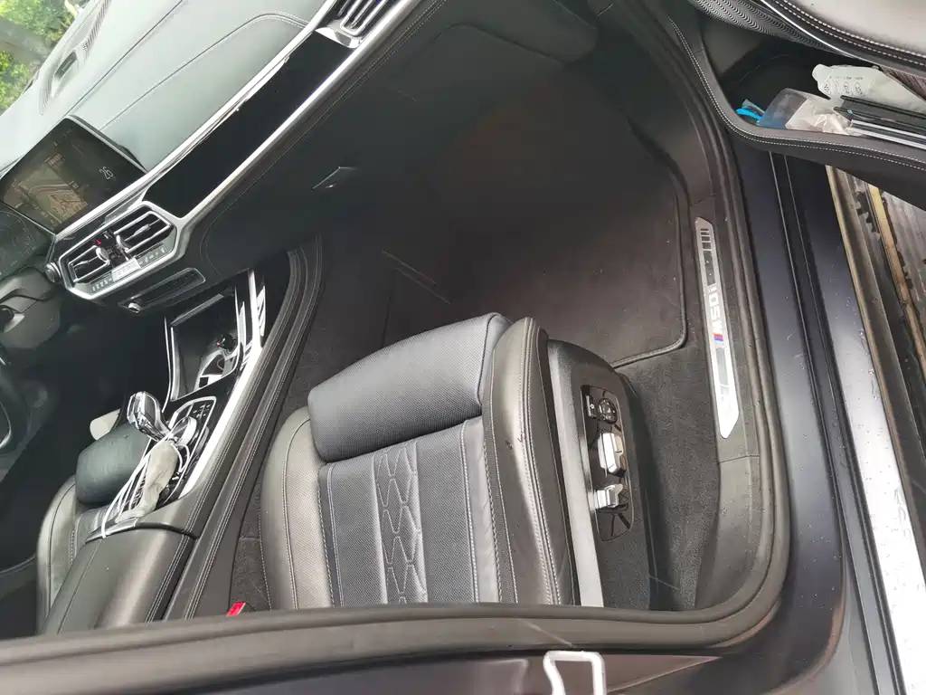 BMW X7 — миниатюра 5