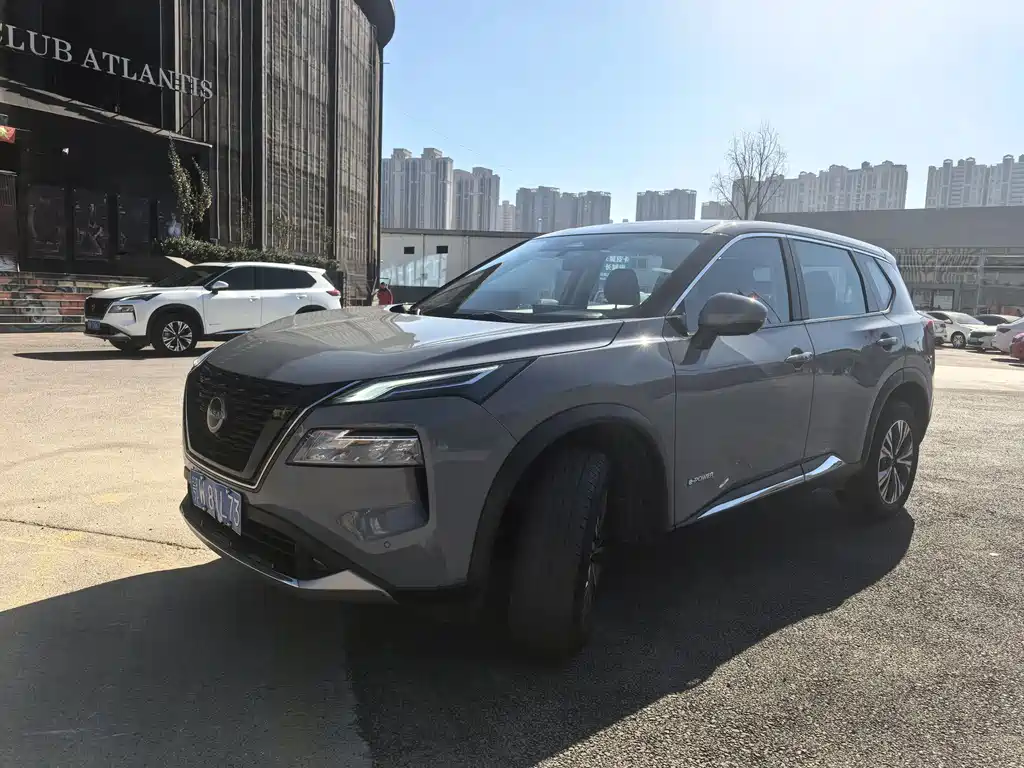 NISSAN QIJUN