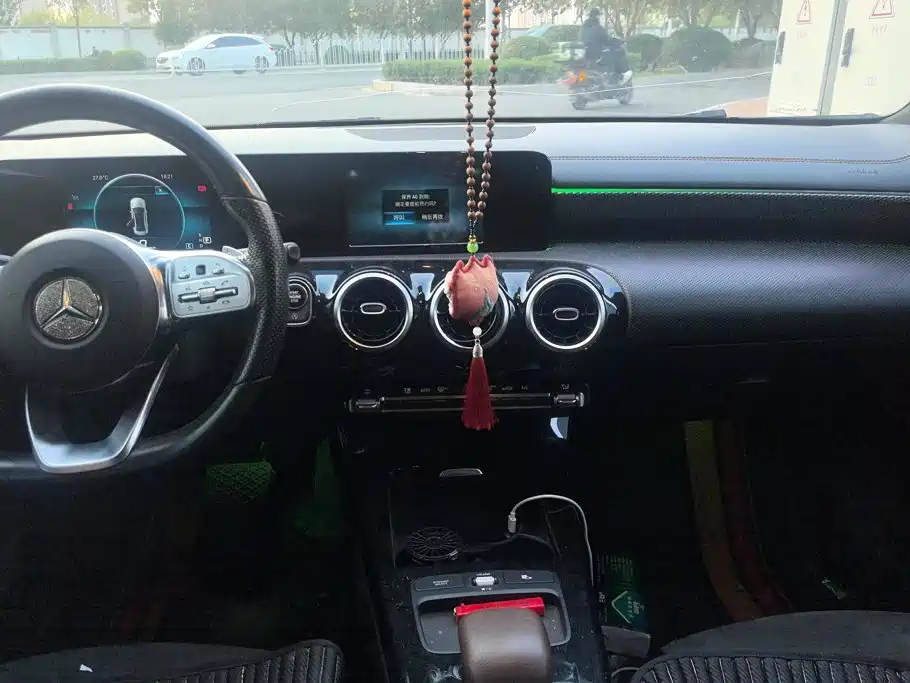 Mercedes-Benz A-Class — миниатюра 13