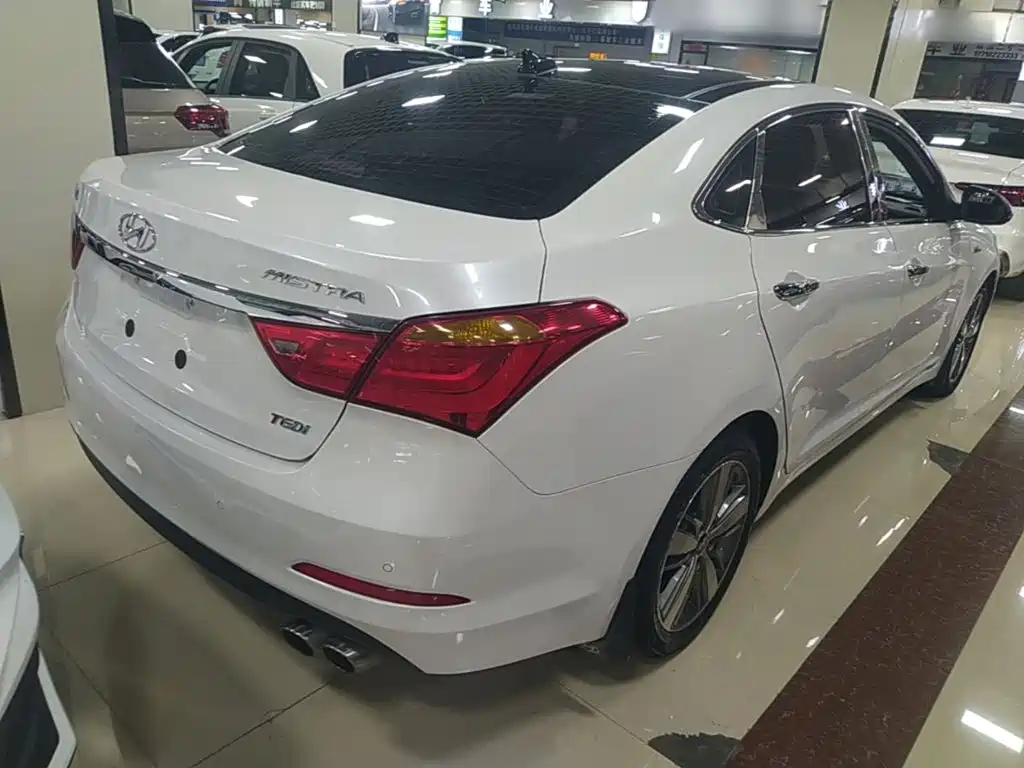 Hyundai Mistra — миниатюра 7