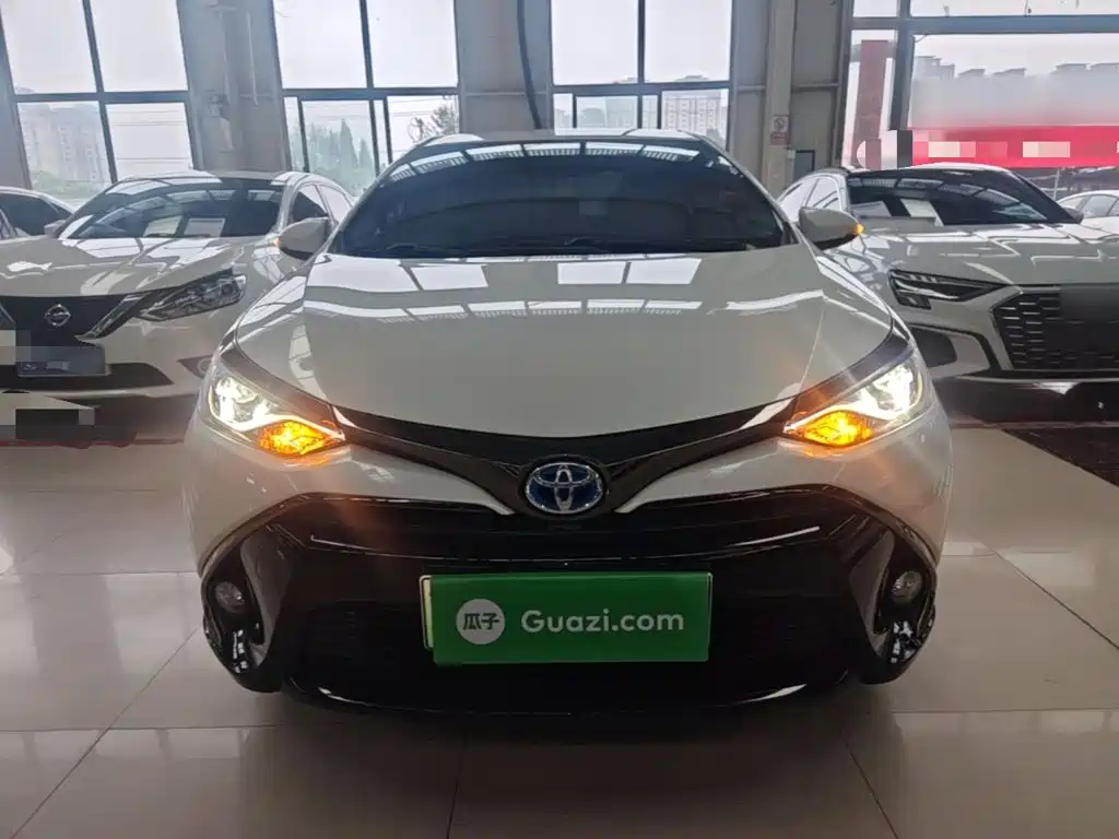 Toyota Levin Twin Engine E+ — миниатюра 3