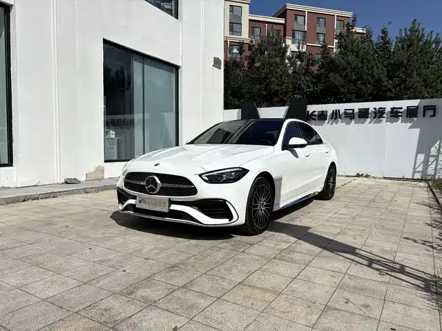 MERCEDES-BENZ C CLASS 2025