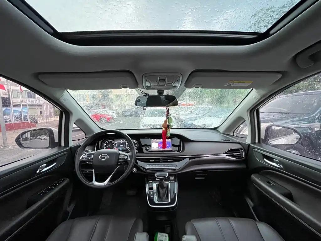 GAC Motor Trumpchi M6 — миниатюра 5