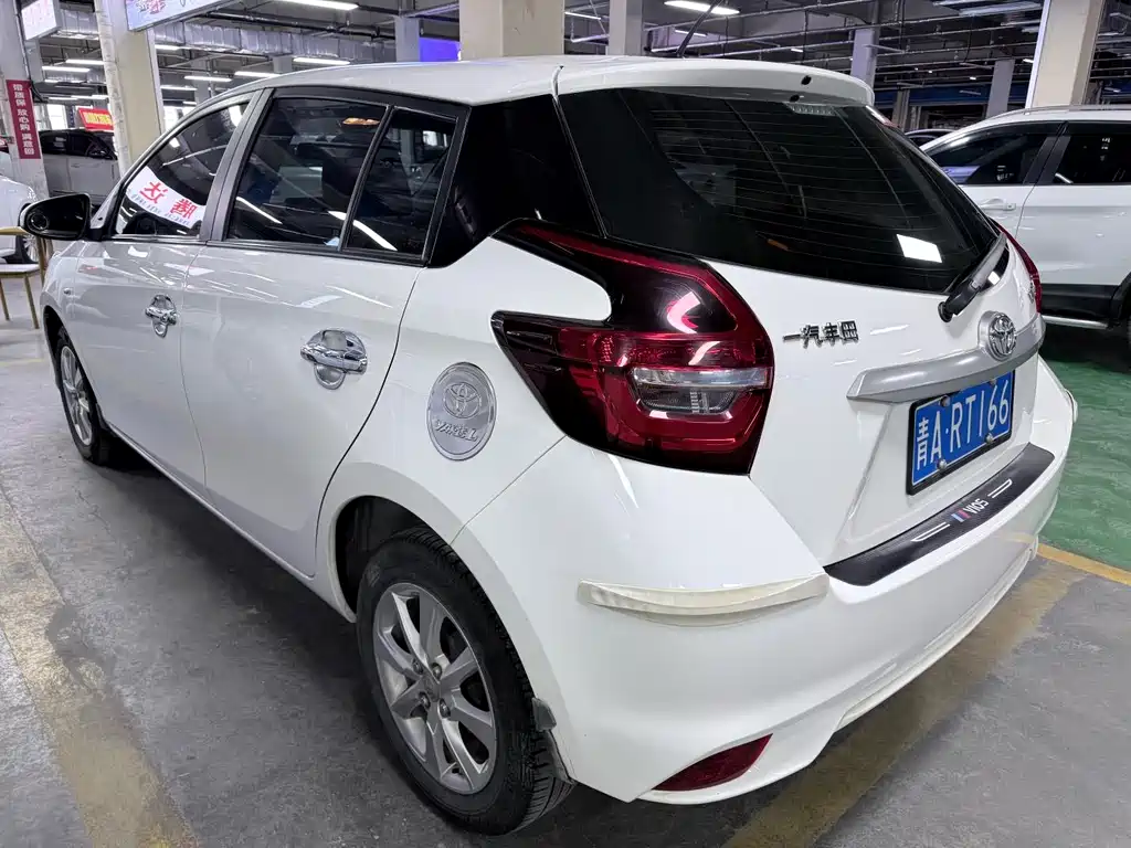 TOYOTA VIOS FS