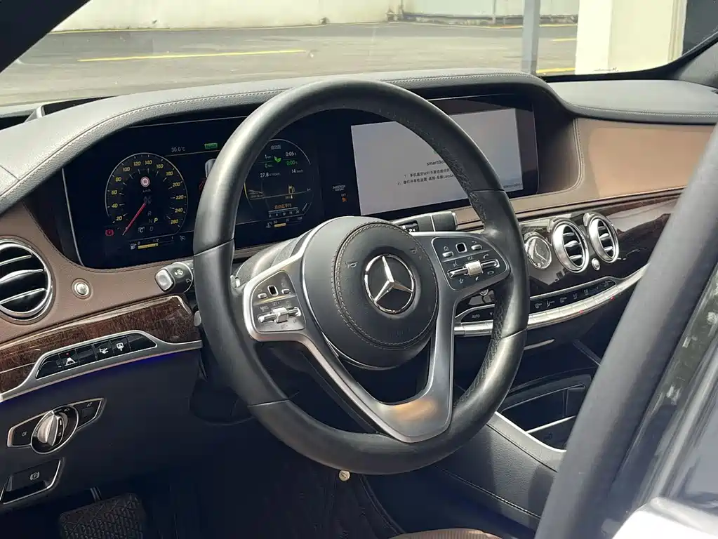 Mercedes-Benz S-Class — миниатюра 5