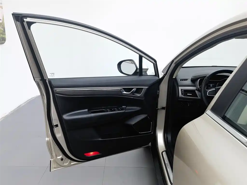 Geely Emgrand GS GS 2016 1.3T MT