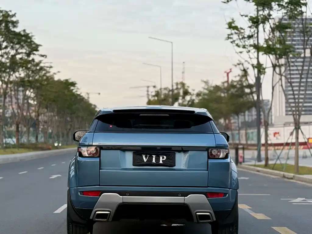 Land Rover Range Rover Evoque 2013 2.0T 3
