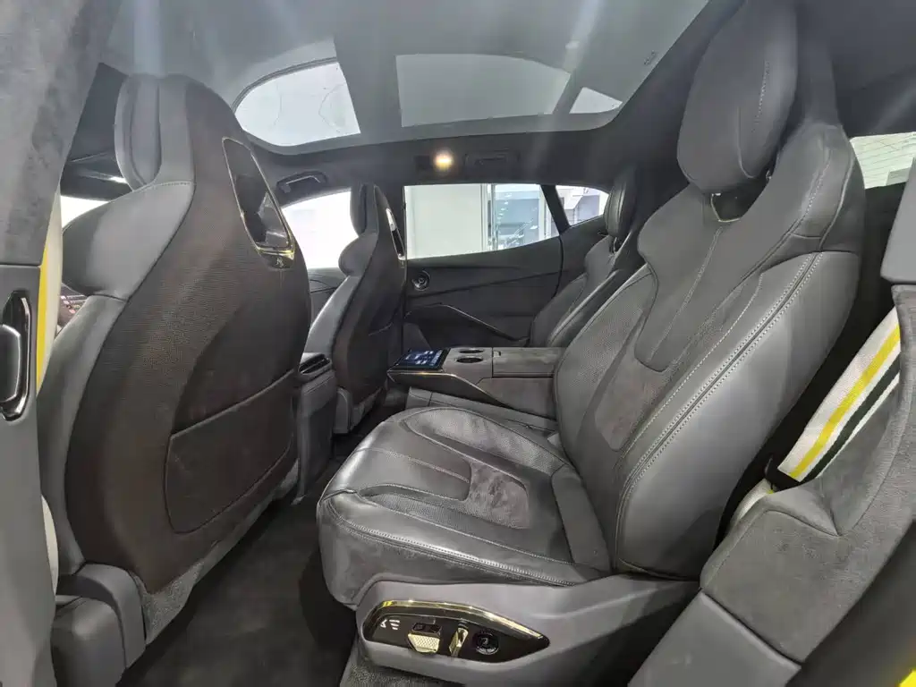 LOTUS SPORTS CAR ELETRE