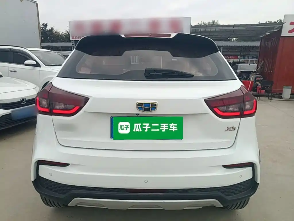 Geely Vision X3 — миниатюра 6