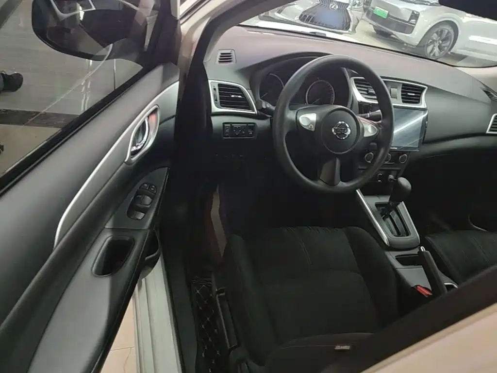 Nissan Sylphy 2022 — фото 15