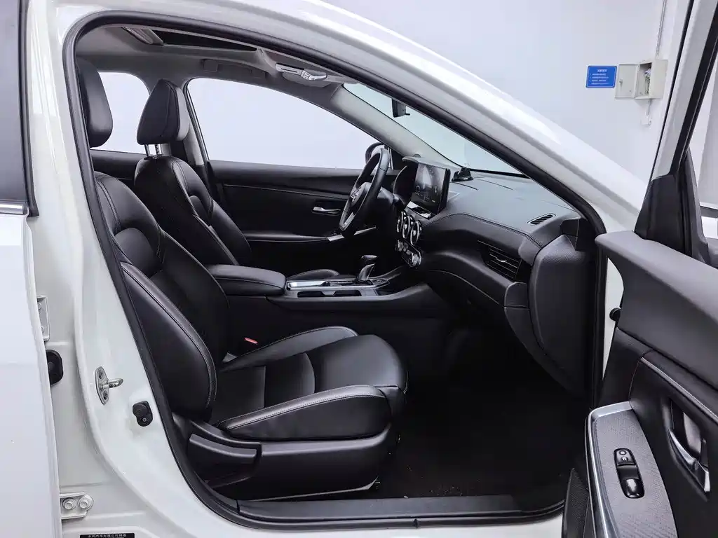 Nissan Sylphy — миниатюра 6