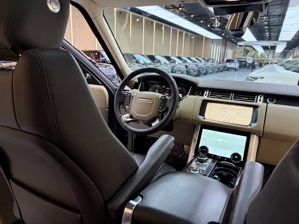 LAND ROVER RANGE ROVER