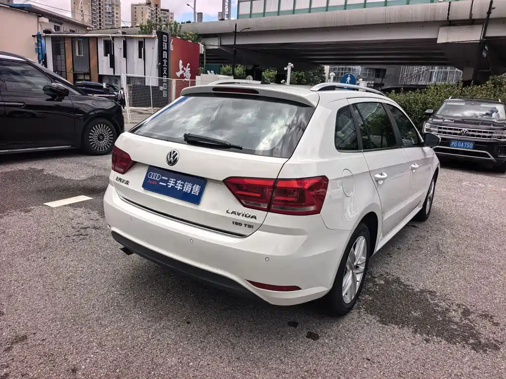 Volkswagen Gran Lavida — миниатюра 6