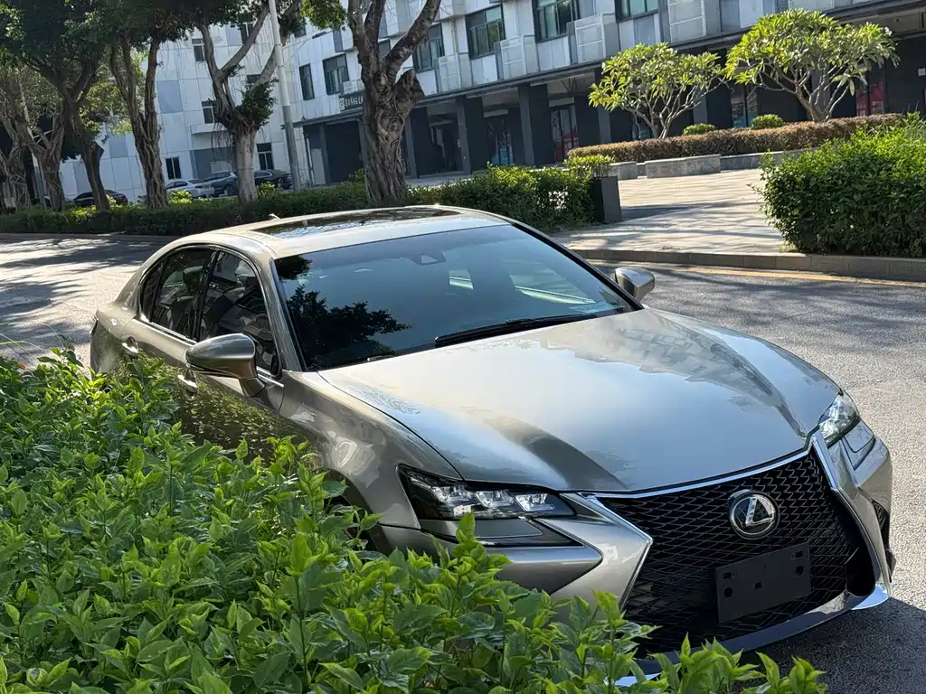 Lexus GS — миниатюра 3