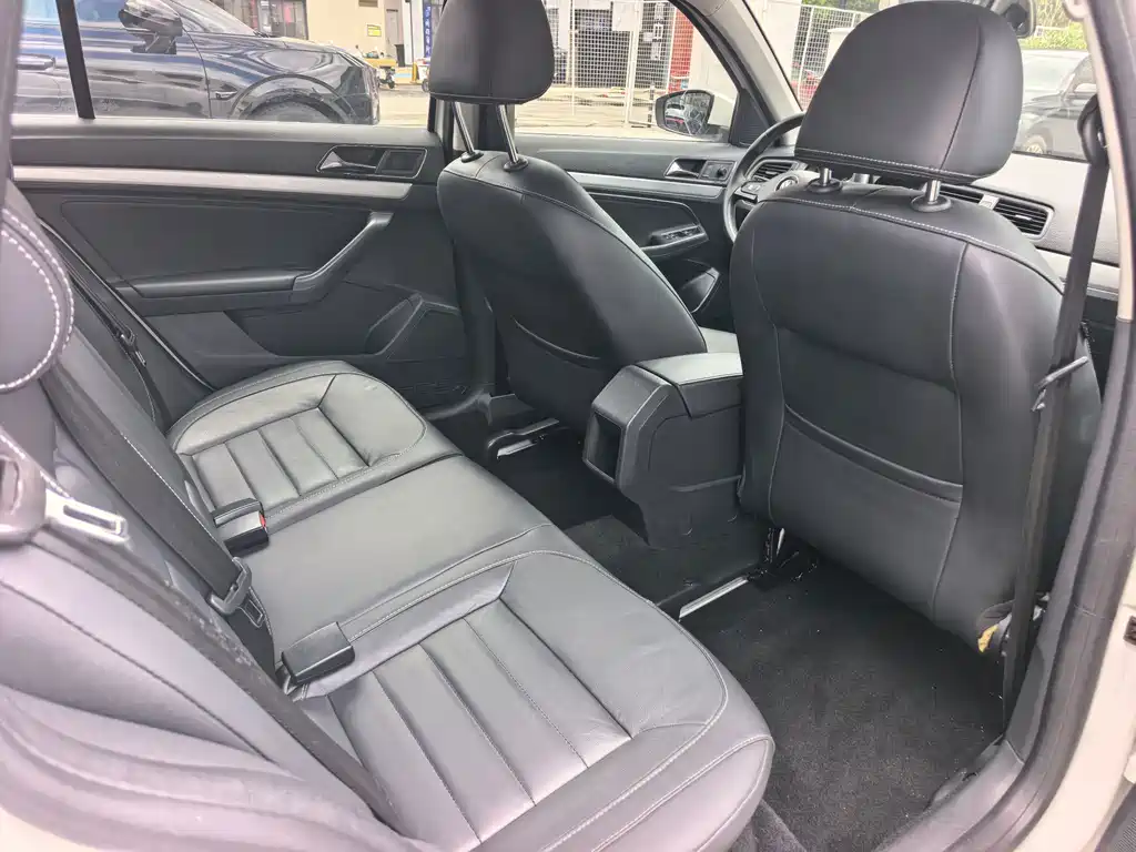 Volkswagen Gran Lavida — миниатюра 7