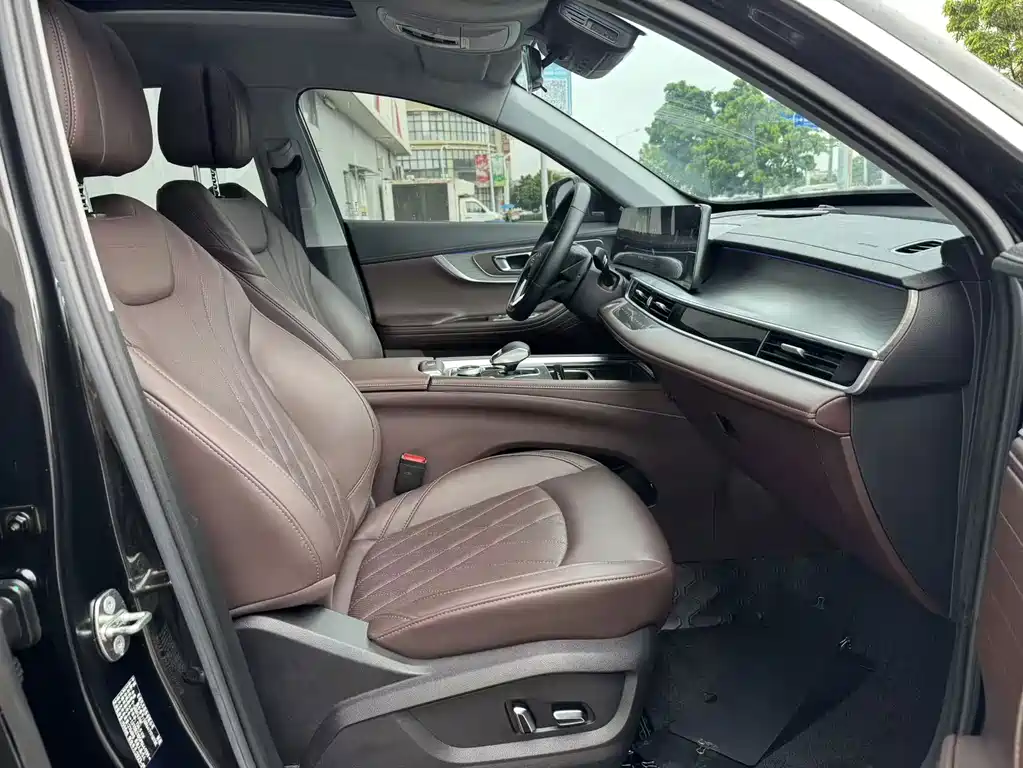 Chery Tiggo 8 PRO — миниатюра 17