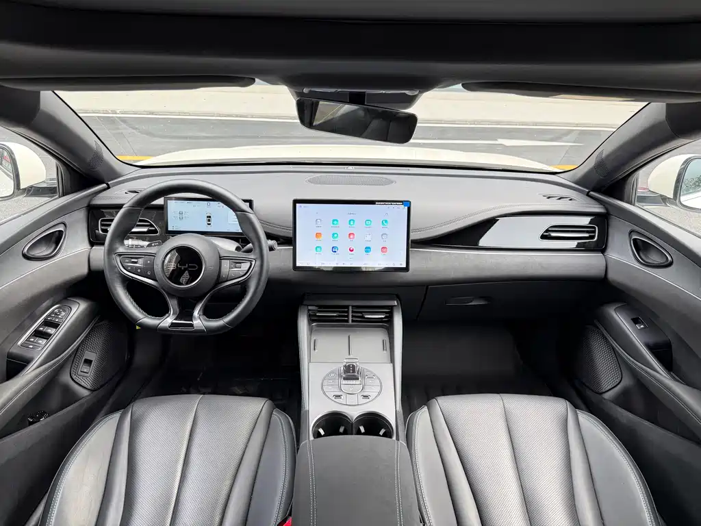 BYD SEAL 06 NEW ENERGY