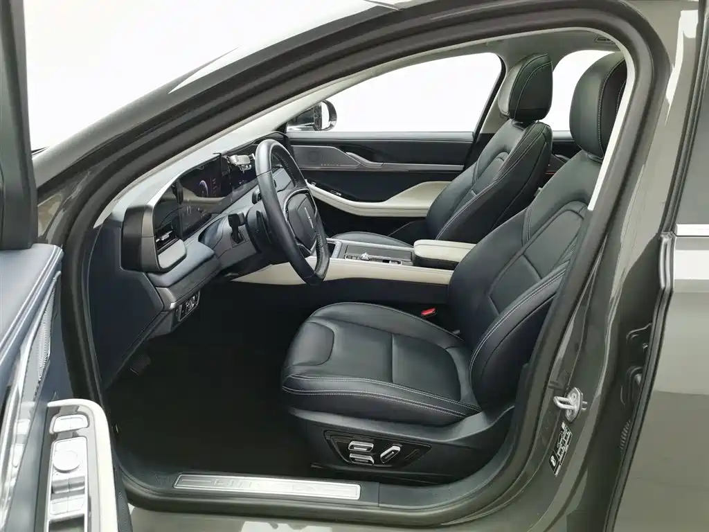 Lincoln Z 2022 i Premium