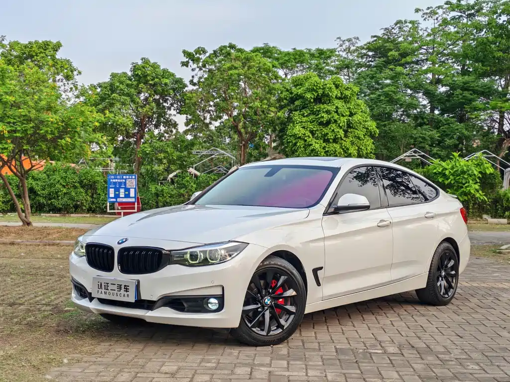BMW 3 Series GT 2018