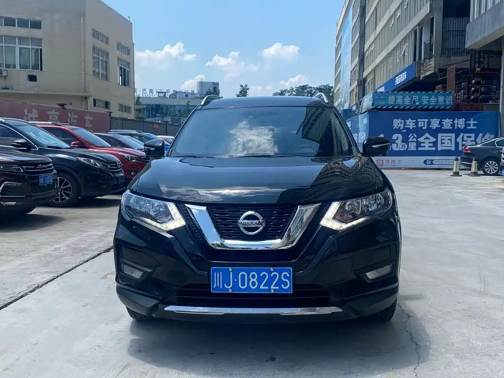 Nissan X-Trail — миниатюра 3
