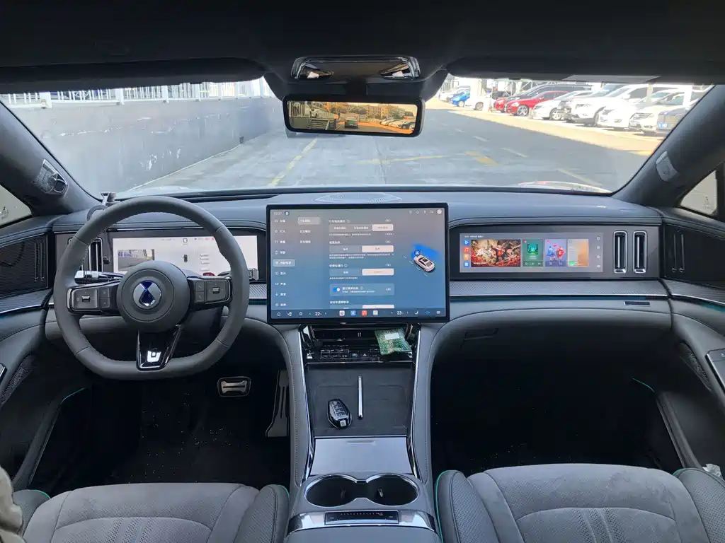 Denza Denza Z9GT — миниатюра 24