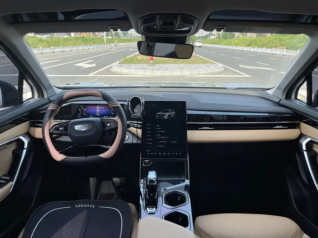 GEELY AUTOMOBILE BOYUE L