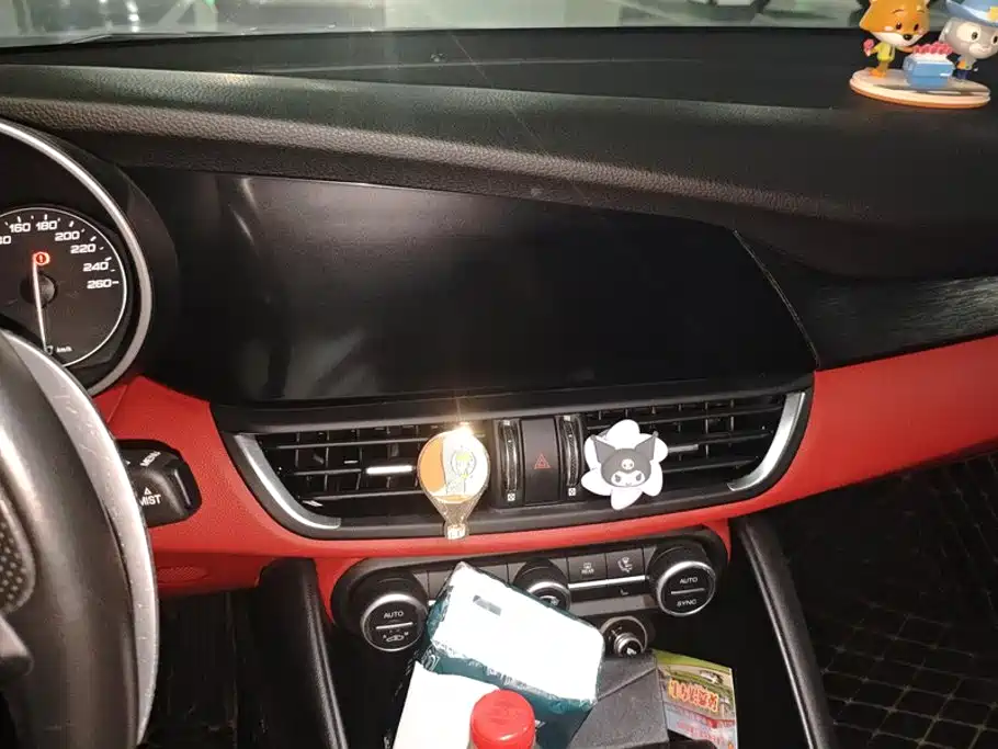 Alfa Romeo Giulia — миниатюра 13