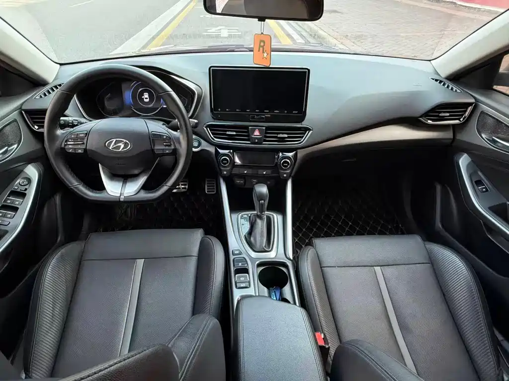 Hyundai Fista — миниатюра 5