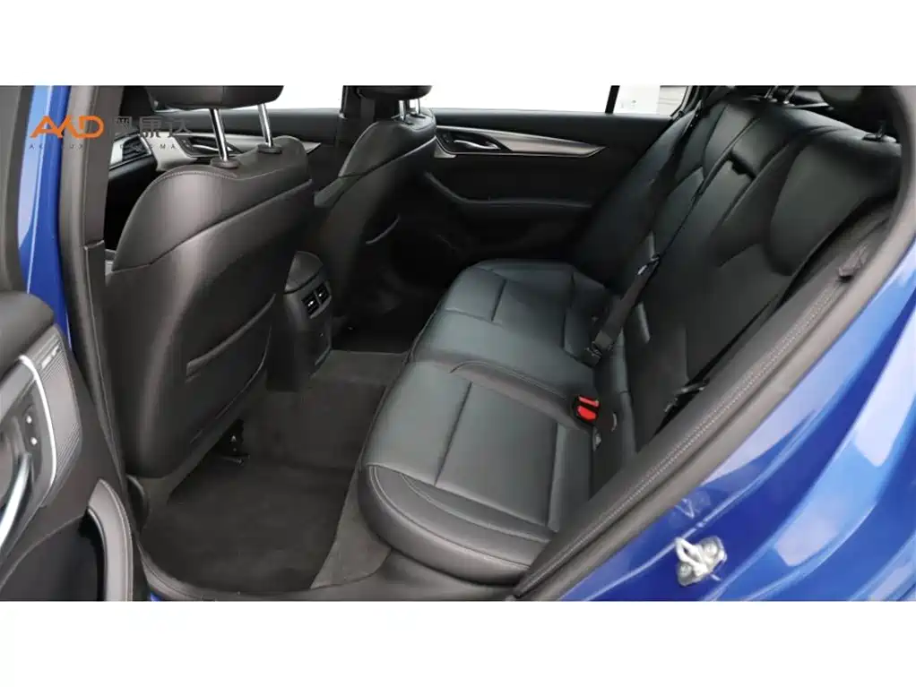 Cadillac CT5 — миниатюра 7
