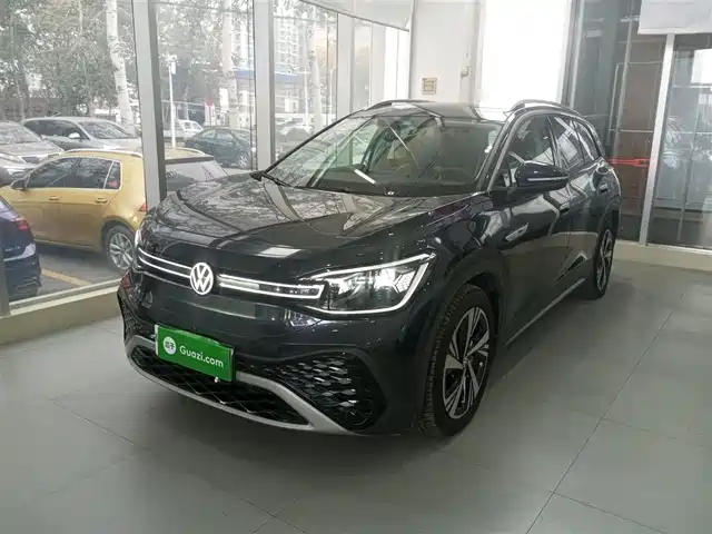 VOLKSWAGEN ID.6 CROZZ 2024