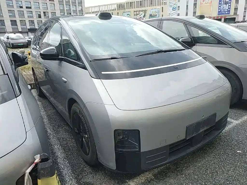 Li Auto Li MEGA — миниатюра 4
