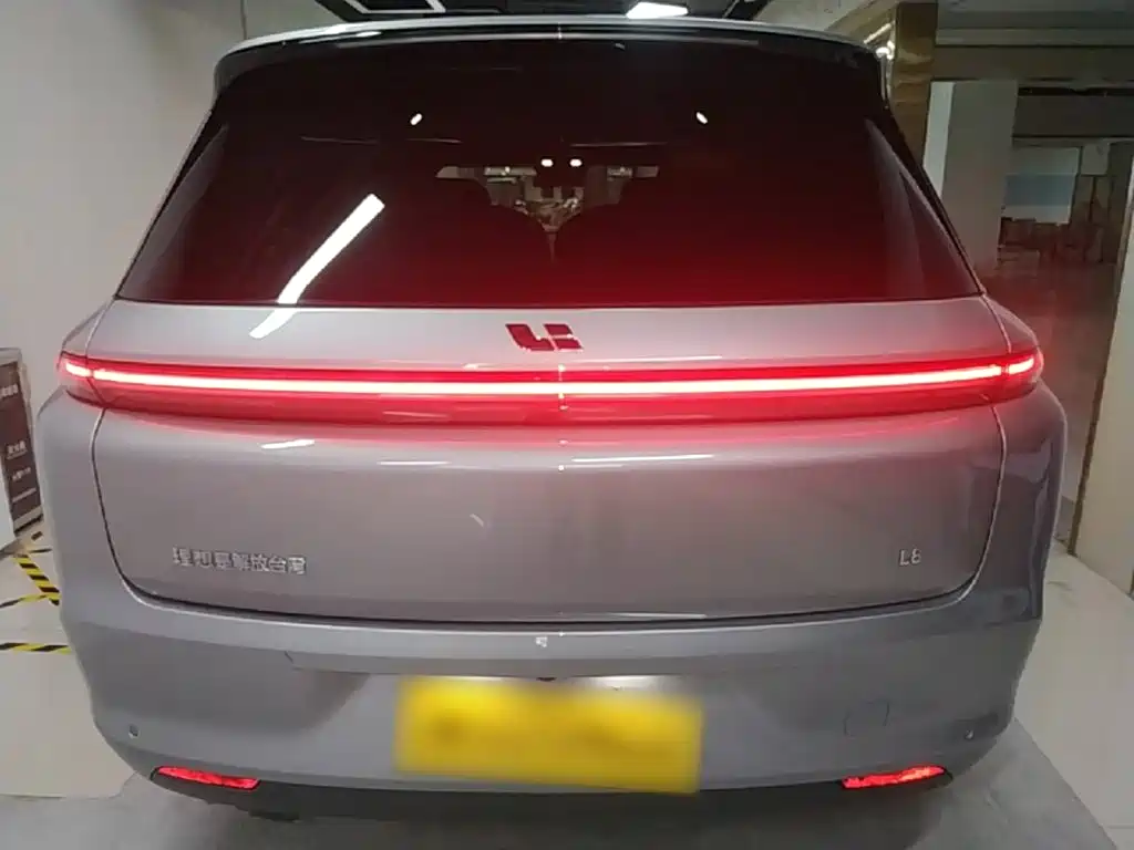Li Auto Li L8 — миниатюра 6