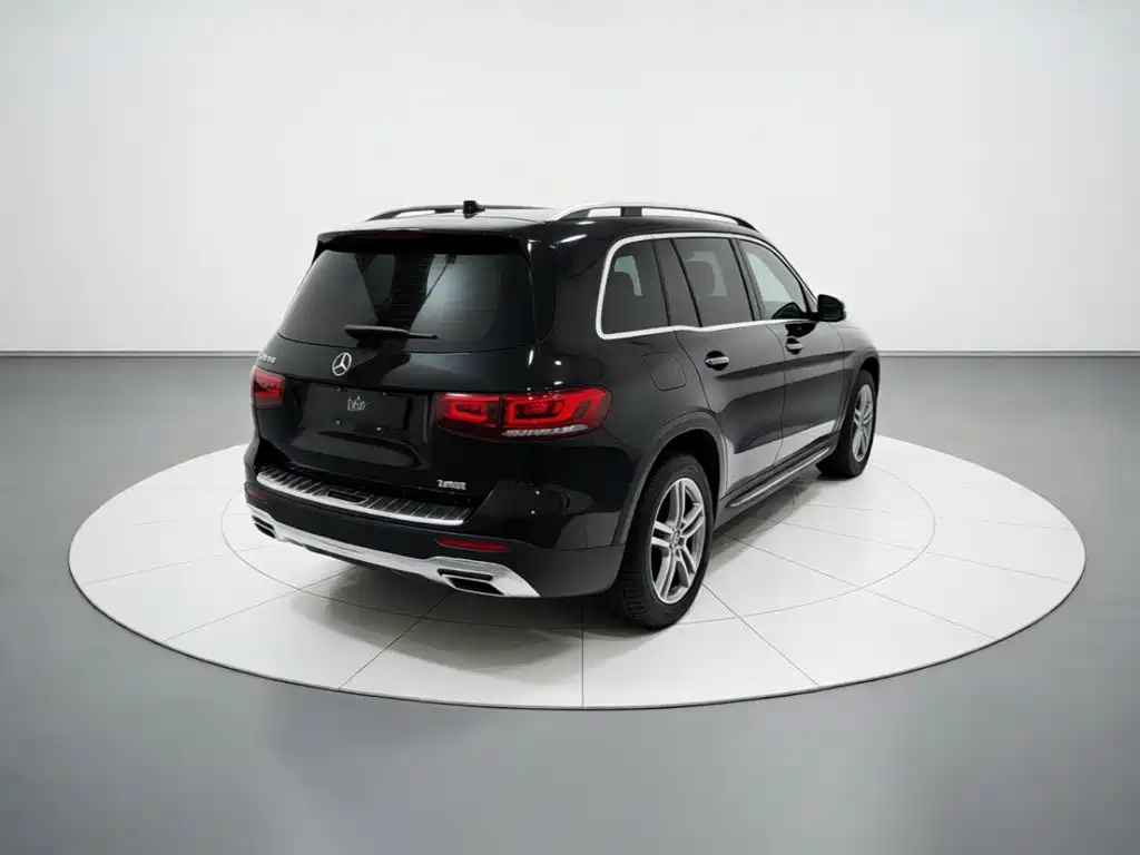 Mercedes-Benz GLB — миниатюра 6