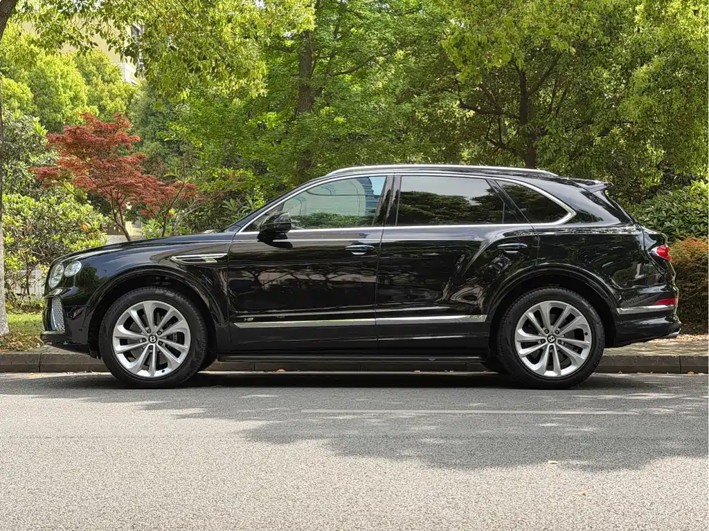 Bentley Bentayga — миниатюра 7
