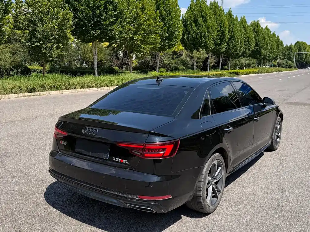 Audi A4L — миниатюра 8
