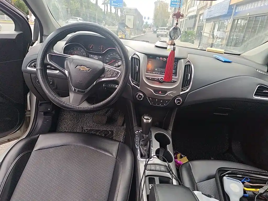 Chevrolet Cruze — миниатюра 5