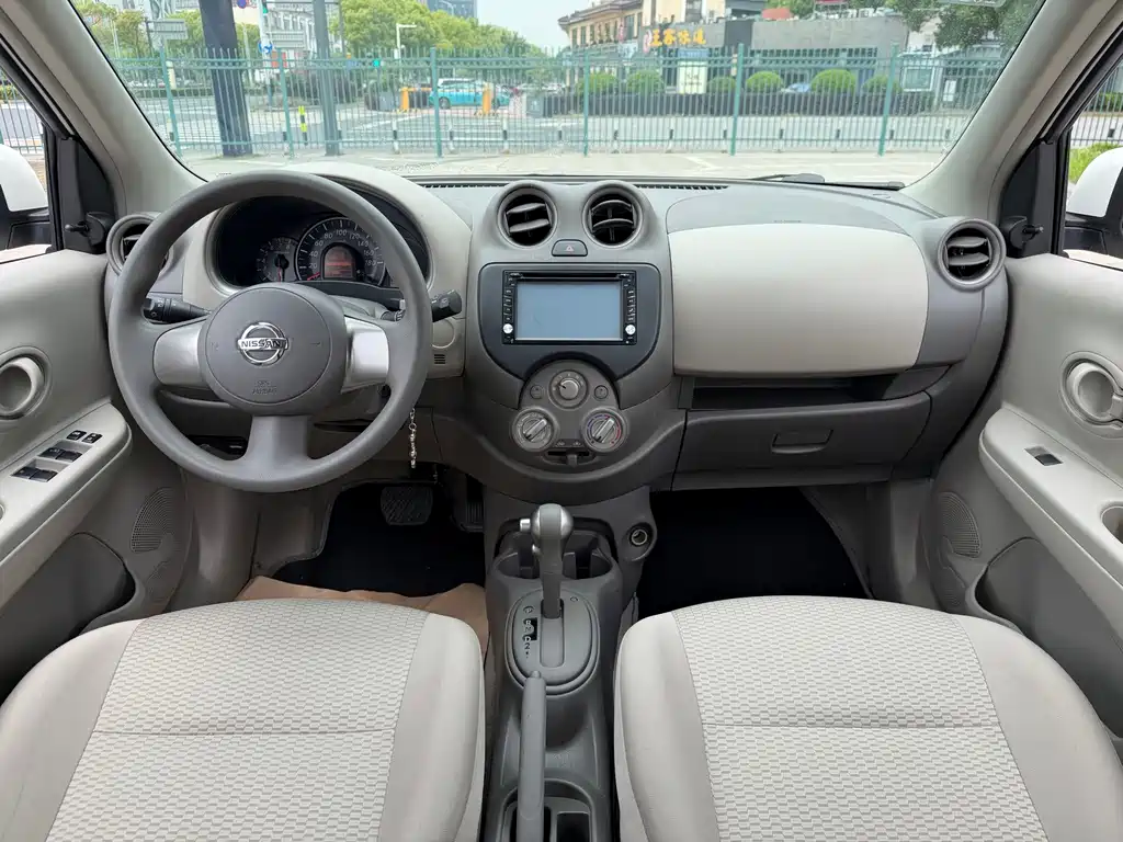 Nissan March — миниатюра 9