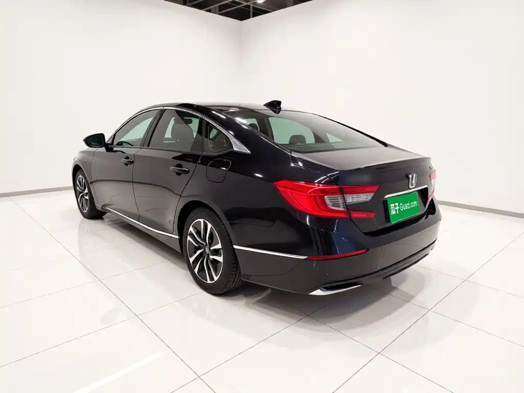 Honda Accord — миниатюра 4